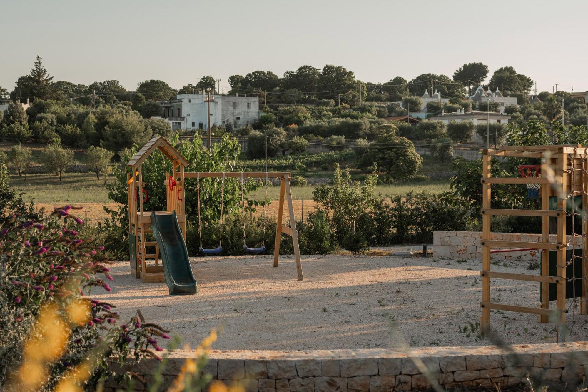 Essenza Relais Contemporaneo Bed & Breakfast Cisternino Luaran gambar