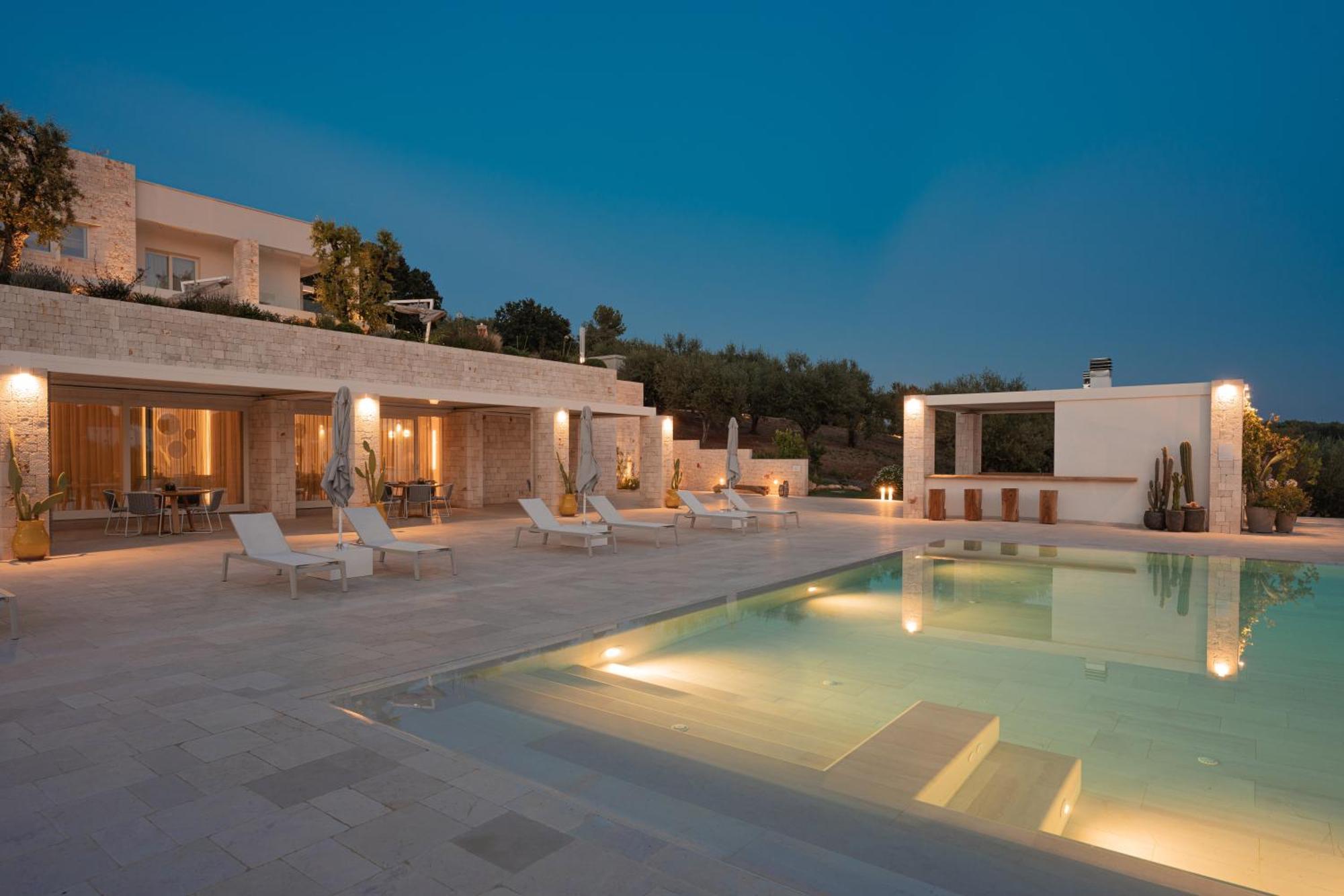 Essenza Relais Contemporaneo Bed & Breakfast Cisternino Luaran gambar
