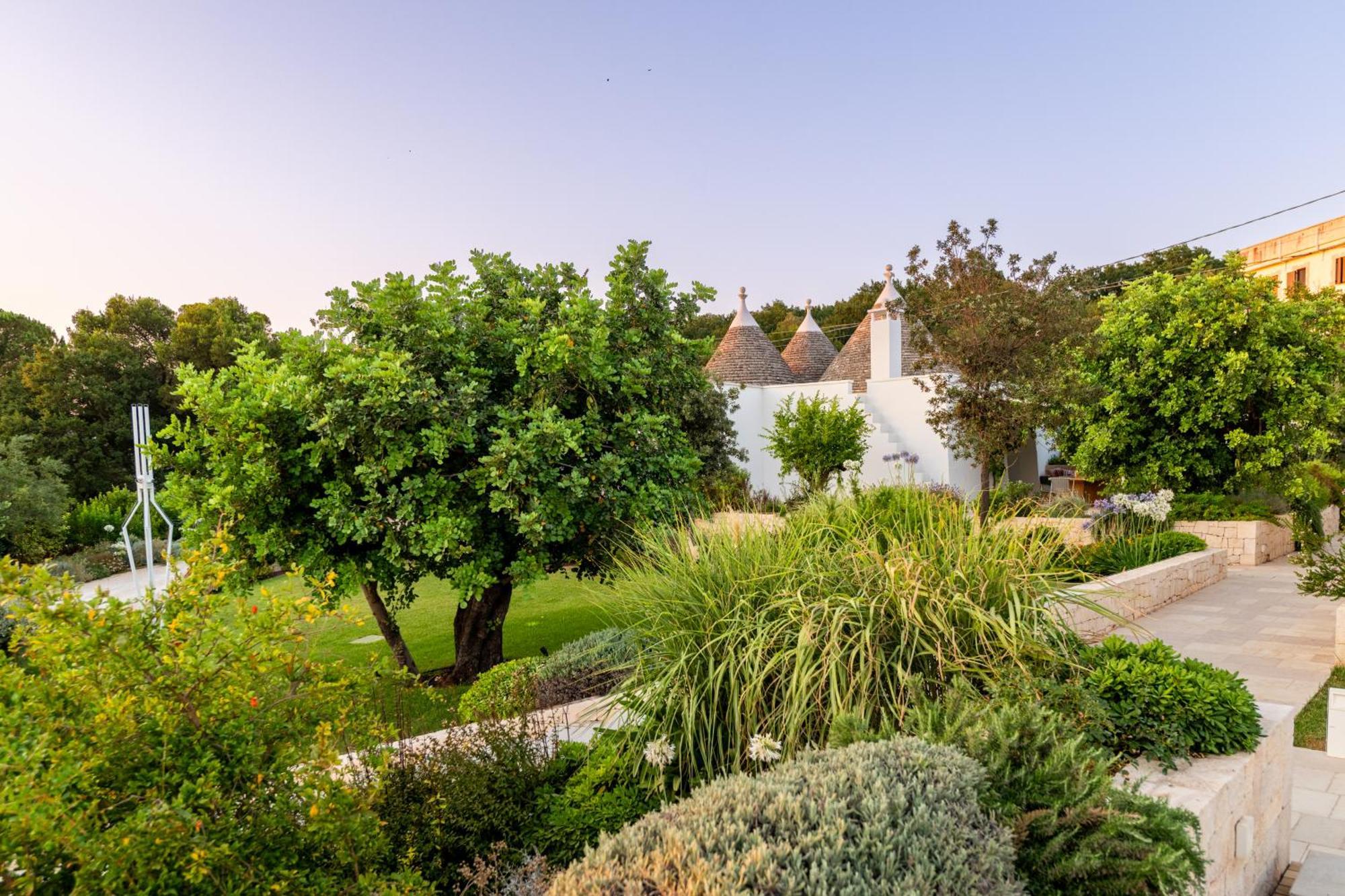 Essenza Relais Contemporaneo Bed & Breakfast Cisternino Luaran gambar